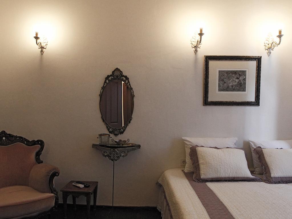 Marjolaine Hotel Ayvalı Zimmer foto